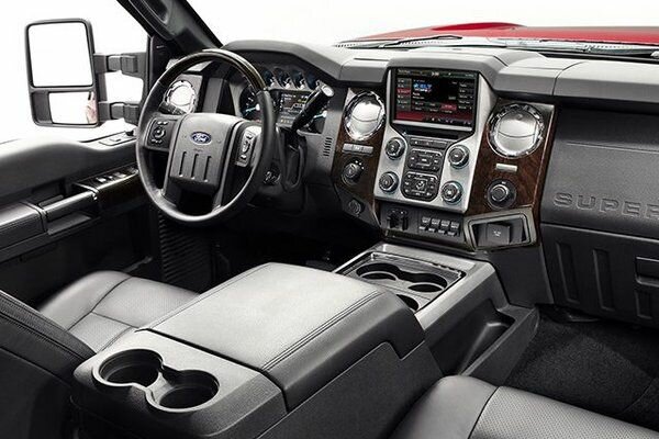 2016 Ford F-450 inside