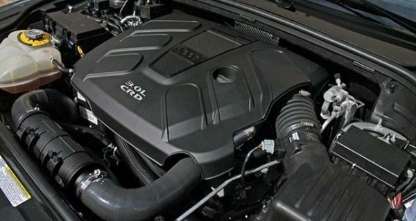 2018 Jeep Grand Cherokee engine