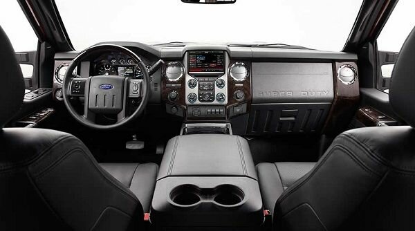 2018 Ford F-350 interior