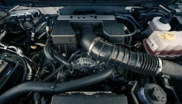2017 Ford F-150 SVT Raptor engine