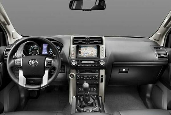 2017 Toyota Hilux Diesel interior