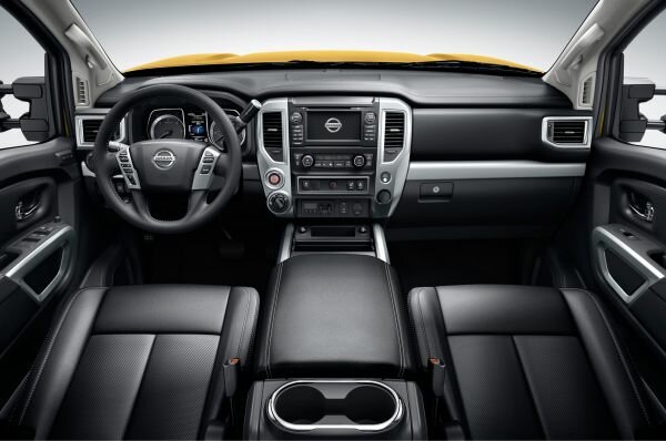 2016 Hyundai Santa Cruz interior