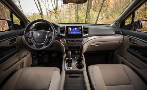 2018-honda-pilot-interior